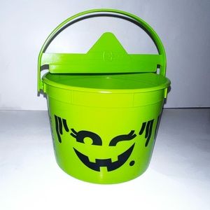 2022 McDonald’s Halloween pail McGoblin green witch bucket new stickers included